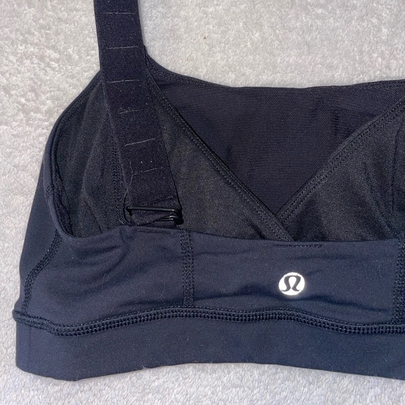 Vintage Lululemon Black Sports Bra - Picture 3 of 3